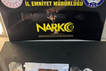 Uyuşturucu ticareti yapan 2 kişi tutuklandı