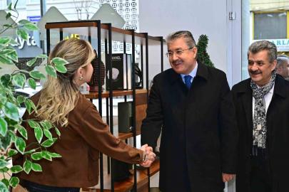 Vali Erdinç Yılmaz haftaya esnaf ziyaretiyle başladı