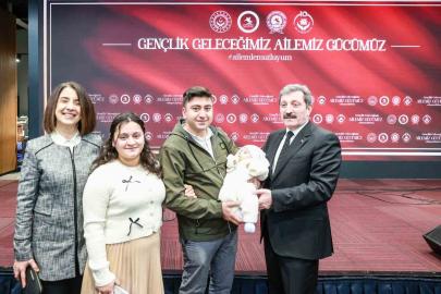 Vali Tavlı: "Güçlü ülke olmanın ilk şartı güçlü bir aile yapısı"