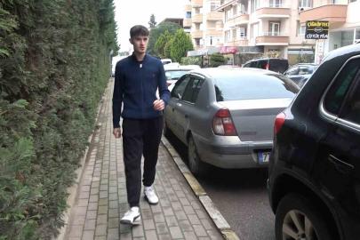 Yalova’da 18 yaşındaki genç ormanlık alana kaçırılıp gasp edildi