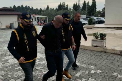 Yalova’da eşini sokak ortasında öldüren zanlı hakim karşısında