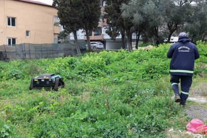 Yeşil alanda uzaktan kumandalı robot dönemi: 6 kişinin işini tek başına yapabiliyor