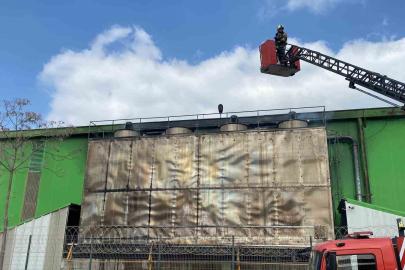 Yıldız Entegre fabrikasında korkutan yangın