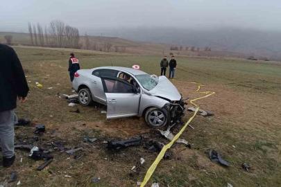 Yozgat’ta otomobiller çarpıştı: 1 ölü, 5 yaralı