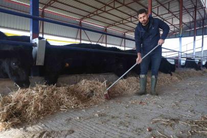 Ziraat mühendisliğini bırakarak devlet desteğiyle kurduğu çiftlikte hayvancılığa başladı