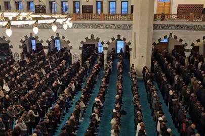 Zonguldak Uzun Mehmet Camii’nde Ramazan Bayramı coşkusu