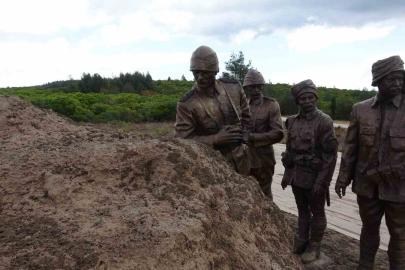 111 yıl önce Atatürk’ün o tarihi fotoğrafının çekildiği alan tarihe tanıklı ediyor