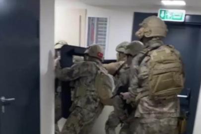 15 yıl hapis cezasıyla aranıyordu: Sahte avukat kimlikleriyle yakalandı