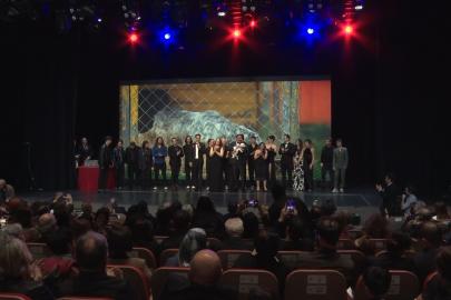 32 sanatçı, sokak hayvanları için tek bir şarkıda buluştu