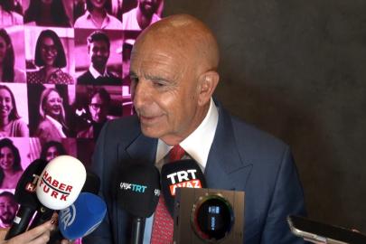 ABD’nin Türkiye Cumhuriyeti Büyükelçisi ve Suriye Özel Temsilcisi Barrack: "Suriye, yeni diplomasinin, olay odaklı diplomasinin en büyük örneklerinden biri oldu"