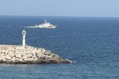 AFAD ve sahil güvenlik ekipleri, kaybolan genci aradı