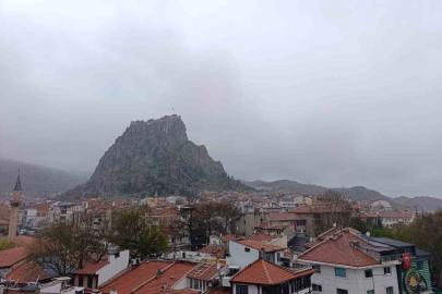 Afyonkarahisar’da yağmur etkili oldu