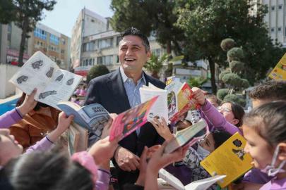 Aliağa Belediyesinden çocuklara 23 Nisan armağanı