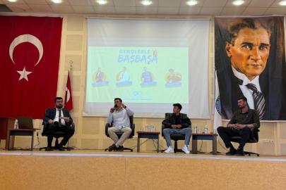 Altıntaş MYO’da genç çiftçi fenomenler öğrencilerle buluştu