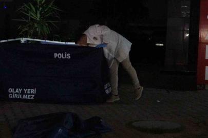 Antalya’da genç adam kaldırımda ölü bulundu