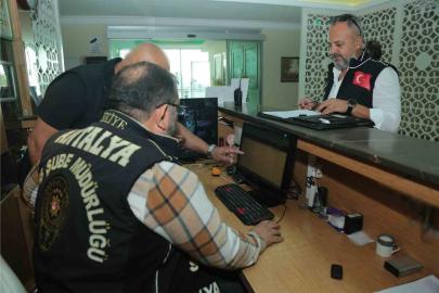 Antalya’da konaklama ve araç kiralama firmalarına eş zamanlı denetim