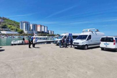 Araklı’da kayıp genç için denizde arama çalışmaları yoğunlaştırıldı