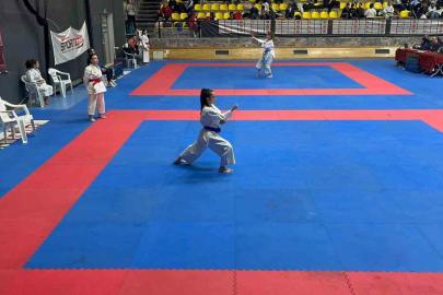 Azra Coşkun’dan Türkiye ikinciliği