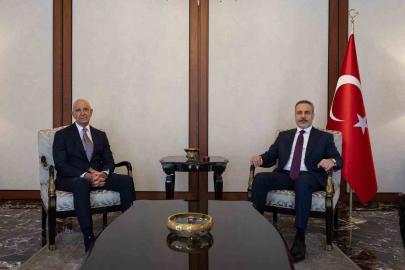 Bakan Fidan ABD’nin Suriye Özel Temsilcisi Barrack’ı kabul etti