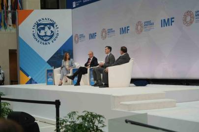 Bakan Şimşek: "Gümrük Birliği’nin hizmetler, tarım ve kamu alımlarını kapsayacak şekilde genişletilmesini umuyoruz"