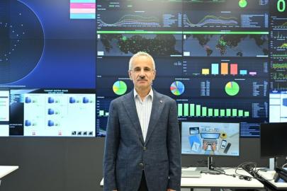 Bakan Uraloğlu: "2025 yılının son çeyreğinde mobil cepten internet abone sayısı 75,6 milyon seviyesine ulaştı"
