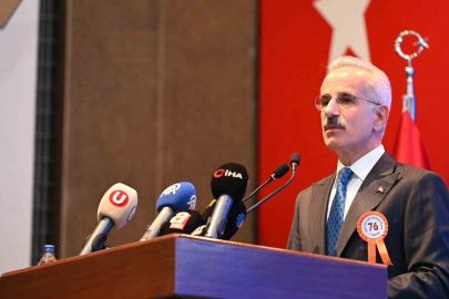 Bakan Uraloğlu: "6 bin 101 kilometre uzunluğundaki bölünmüş yol ağımızı 30 bin 51 kilometreye çıkardık"