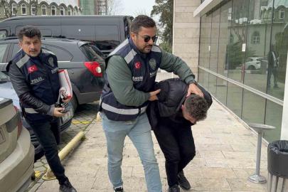 "Bakar mısın" tuzağı: Zinciri kapıp kaçtı, kameraya yakalandı