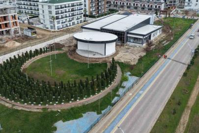 Başiskele’de 15 Temmuz Bilim Merkezi inşaatı hızla yükseliyor