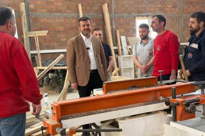 Başkan Çetinkaya’dan üretim hamlesi: Belediye marangozhanesinin kapasitesi 3 kat arttı
