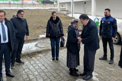 Başkan Demir, huzurevini ziyaret etti