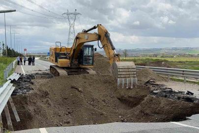 Batman’da sağanak yağış nedeniyle yol çöktü, Güney Çevre Yolu ulaşıma kapatıldı