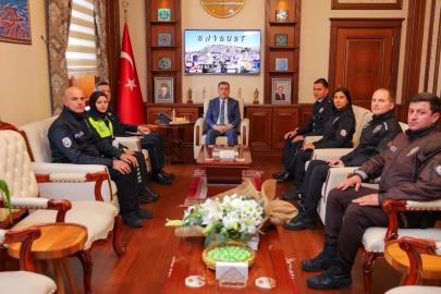 Bayburt’ta Polis Haftası ziyareti