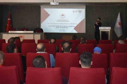 Bayburt’ta tarım personeline numune alma teknikleri anlatıldı