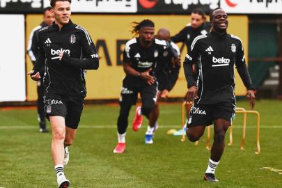 Beşiktaş’ta Samsunspor mesaisi devam etti