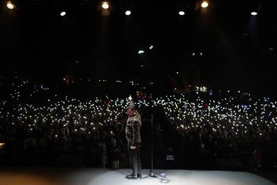 Bilecik Cumhuriyet Meydanı’nda Ekin Uzunlar konseri