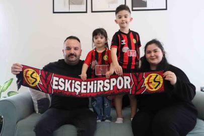 Biriktirdiği tüm parasını şampiyonluk için bağışladı
