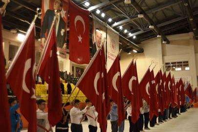 Bitlis’te 23 Nisan Ulusal Egemenlik ve Çocuk Bayramı kutlandı