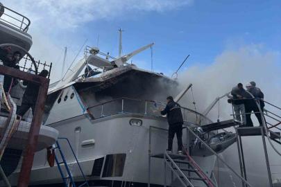 Bodrum’da Sadri Şener’in motoryatında yangın çıktı
