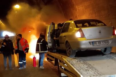 Bolu Dağı Tüneli’nde oto kurtarıcı alevlere teslim oldu