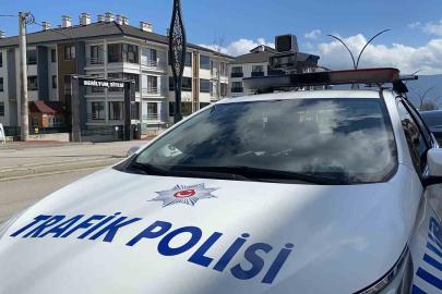 Bolu sokaklarında "Trafidar" mesaisi: Aşırı hız yapanlar yandı