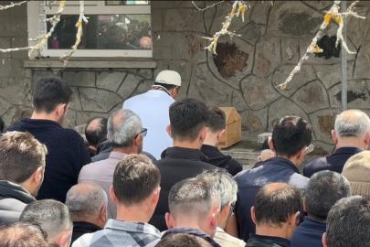 Bolu’da annesinin öldürdüğü 2 aylık Ela bebek son yolculuğuna uğurlandı