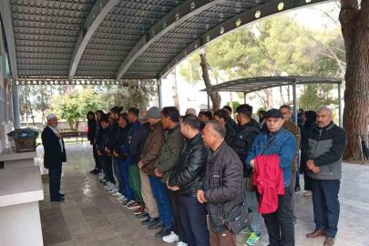 Bot faciasında hayatını kaybeden Afgan çocuk Denizli’de toprağa verildi