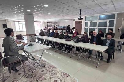 Bozkır’da 2026 hac yolcuları için eğitim ve hazırlık semineri