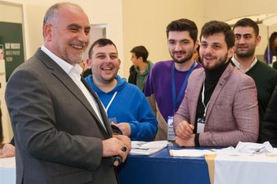 Bu ilçede üniversite öğrencilerinin faturalarını belediye ödüyor