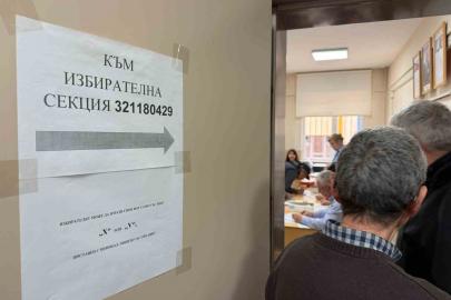 Bulgaristan seçimleri için Eskişehir’de vatandaşlar son 5 yılda 8’inci kez sandık başında