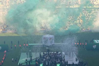 Bursa’da tarihi akşam, timsah geri döndü