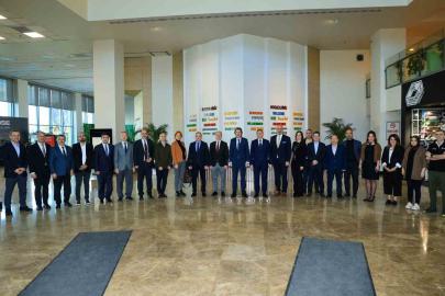 BUÜ’den OYAK Renault’a iş birliği ziyareti