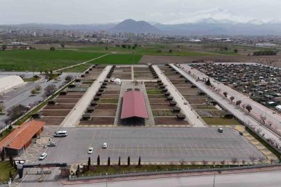 Büyükşehir’den üniversite öğrencilerine uygulamalı organik tarım eğitimi