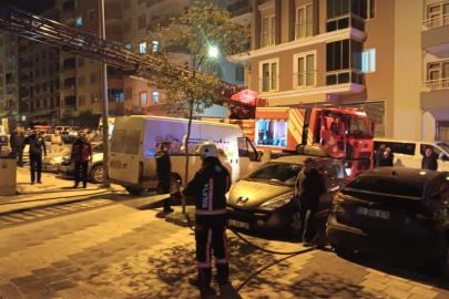 Çakmakla oyun evi yaktı