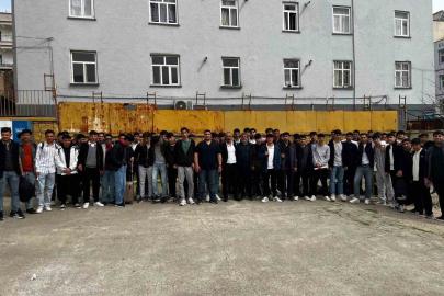 Çermik Belediyesi YKS’ye girecek öğrencileri kampa gönderdi